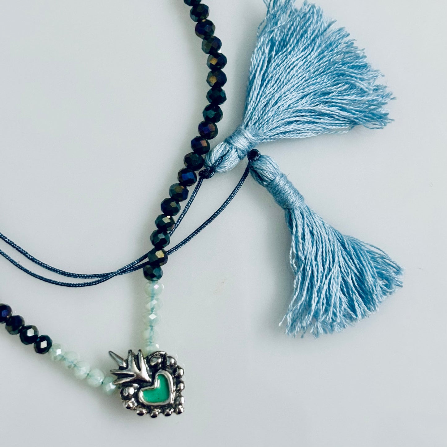 Collar milagrito puntos