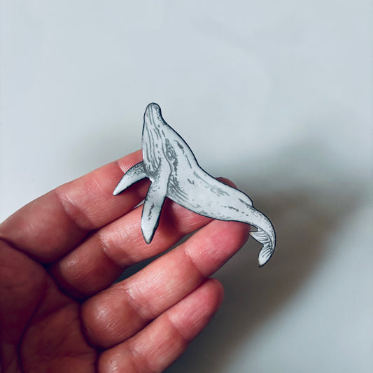 Prendedor ballena grande