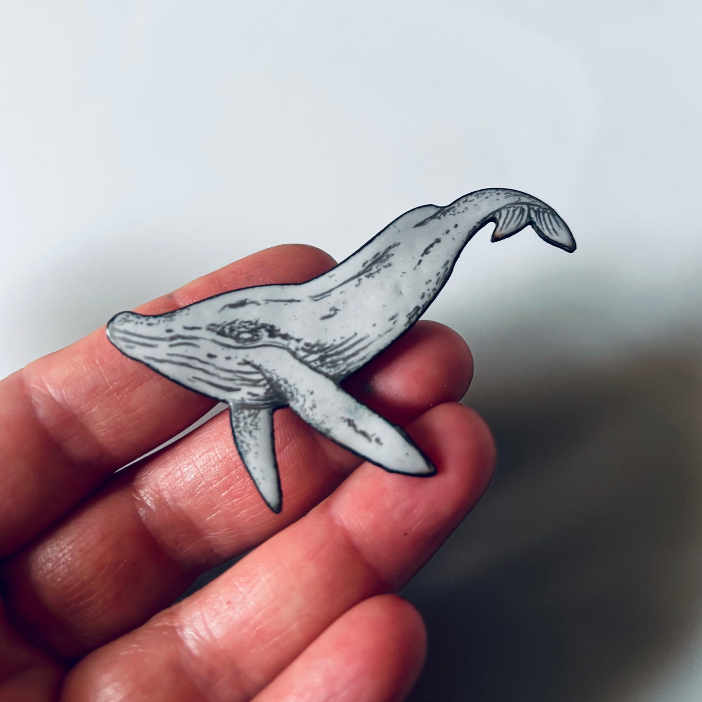 Prendedor ballena grande