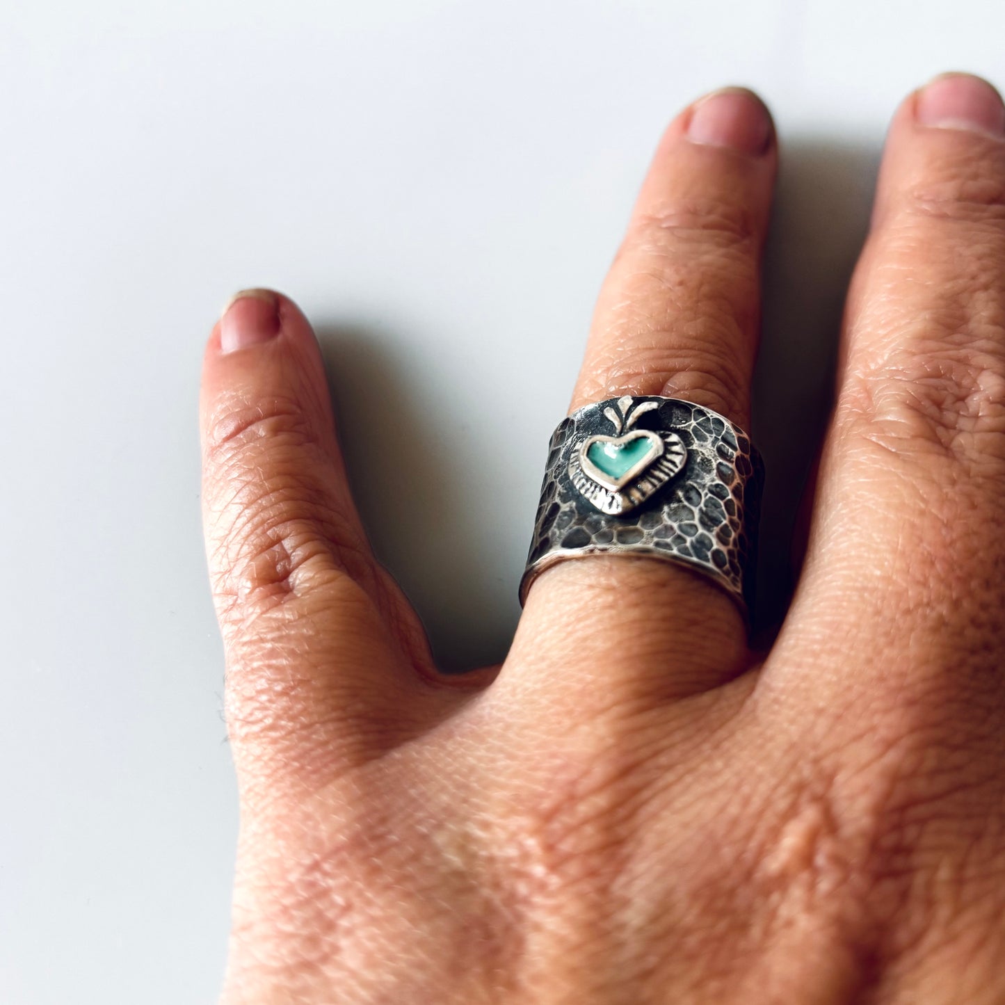 Anillo Corazón Milagrito martillado