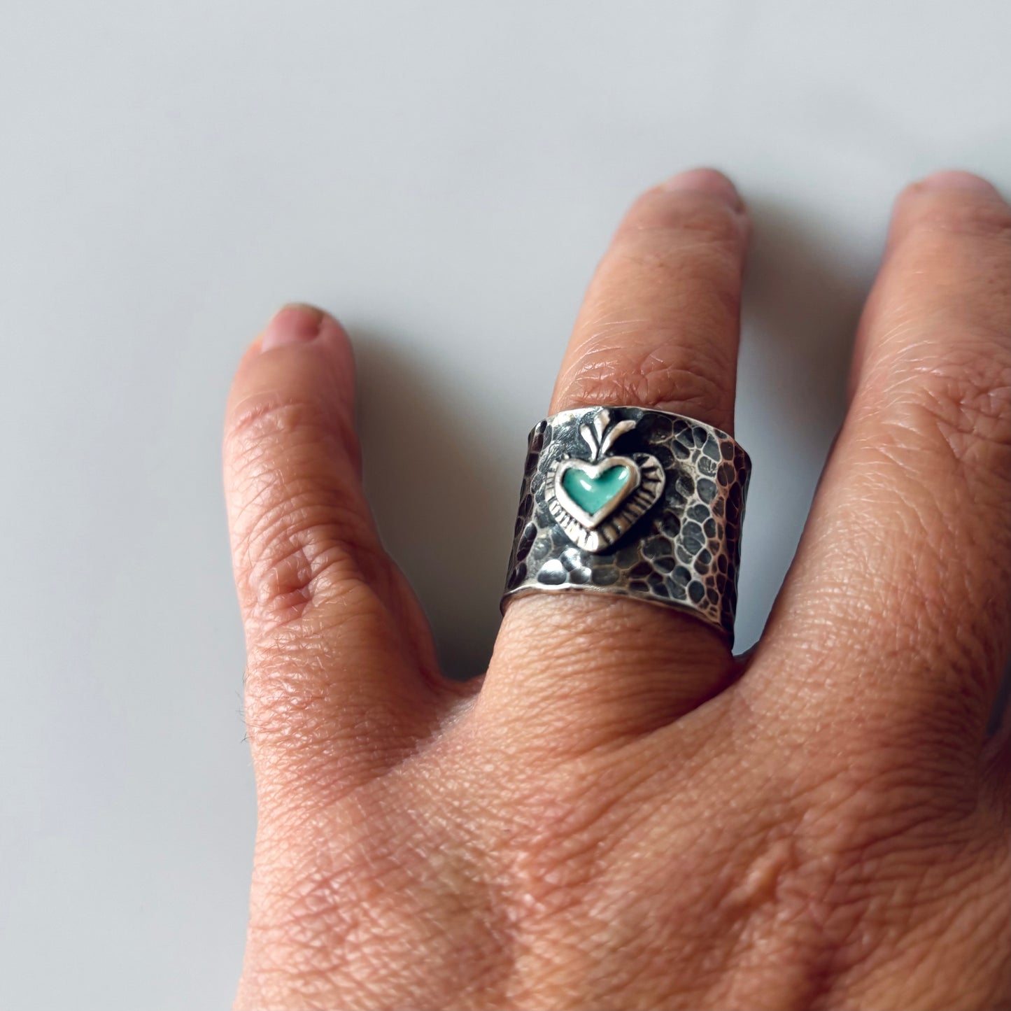 Anillo Corazón Milagrito martillado